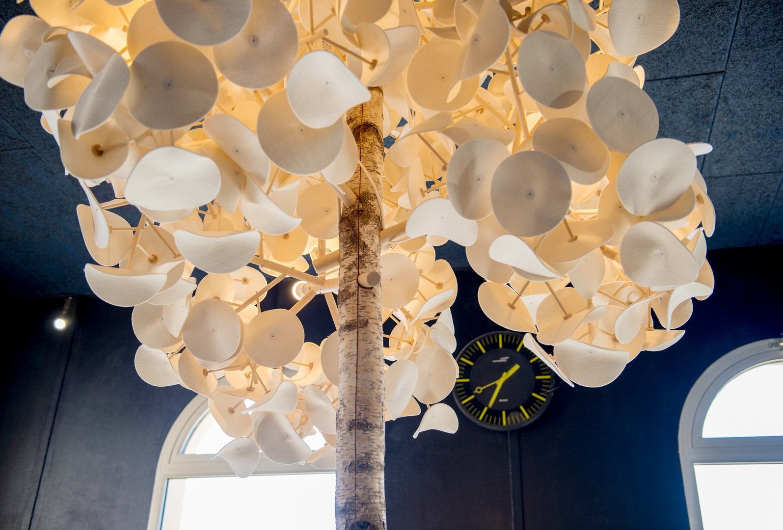 leaf-lamp-ambience