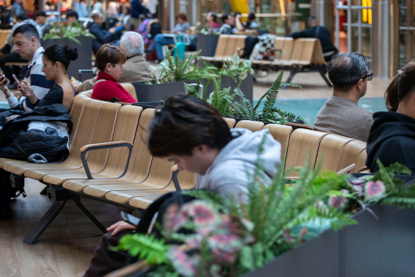 Configuration of Ascent at Madrid airport for enhancing passenger experience